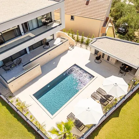 Ferienhaus Niksun By Interhome