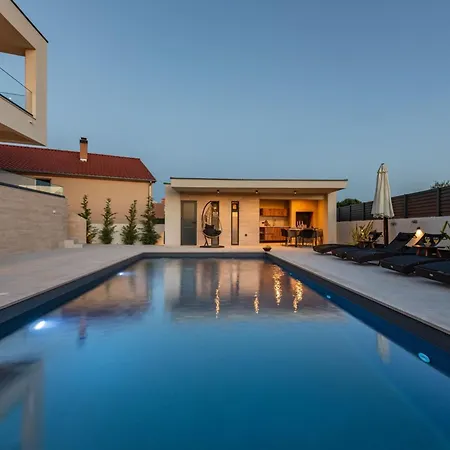 Niksun By Interhome Ferienhaus Bibinje